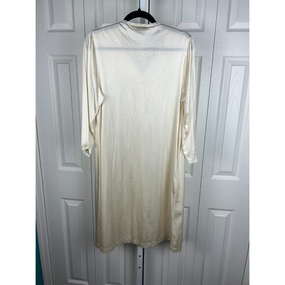 Vintage Cream Satin Button Down Collectible By JC Penny Made In USA Robe Medium - Picture 8 of 10